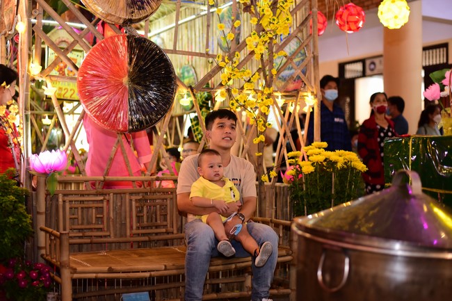 Chùm ảnh mồng một Tết Nhâm Dần